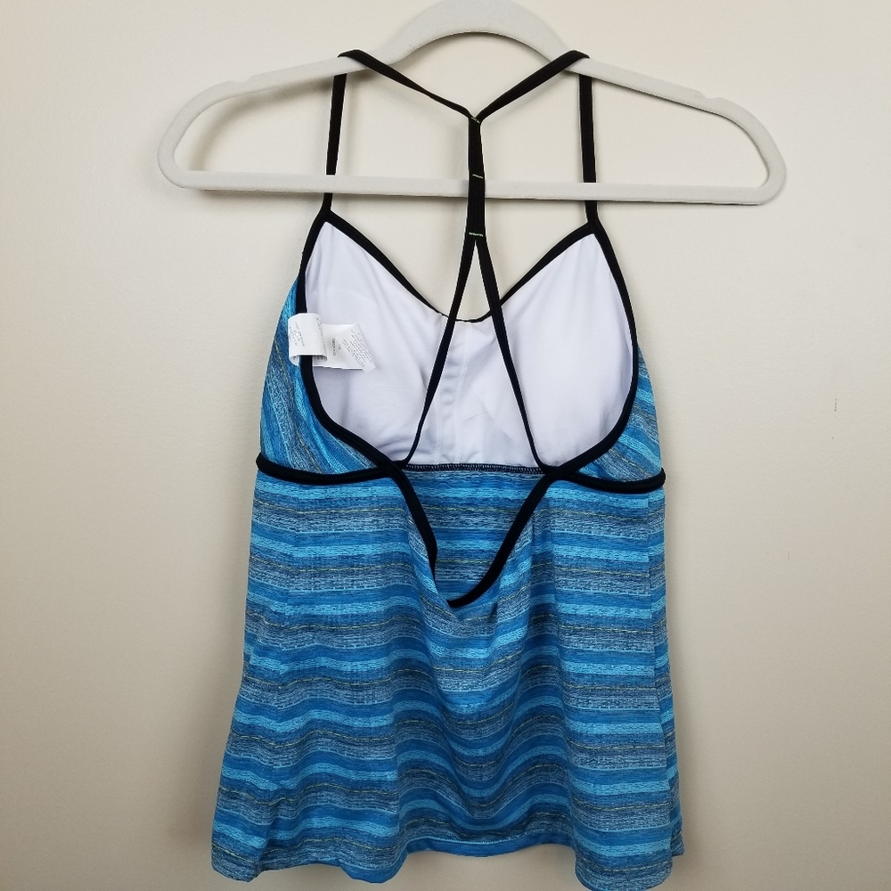NWT Nike Blue Striped Yoga Top size 12 - Picture 2 of 5